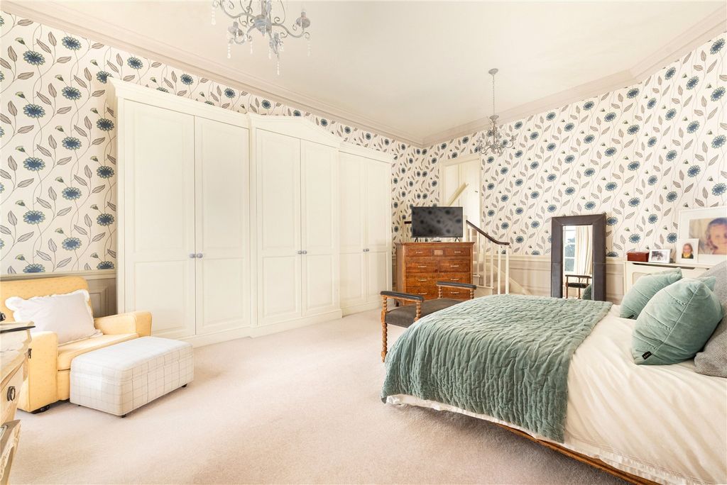 Additional image 13 of 7 bed detached house for saleHazelwood Lane, Ampthill, Bedford, Bedfordshire MK45