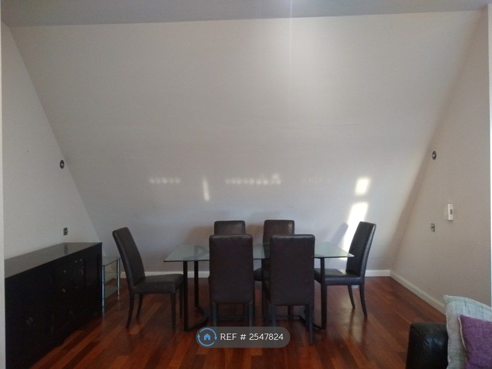 Property photo 3 of 13 Living Dining