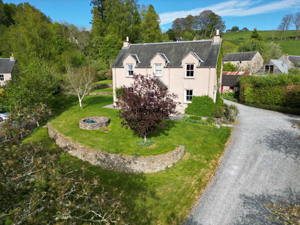 Property photo 1 of 38 Dji_0064