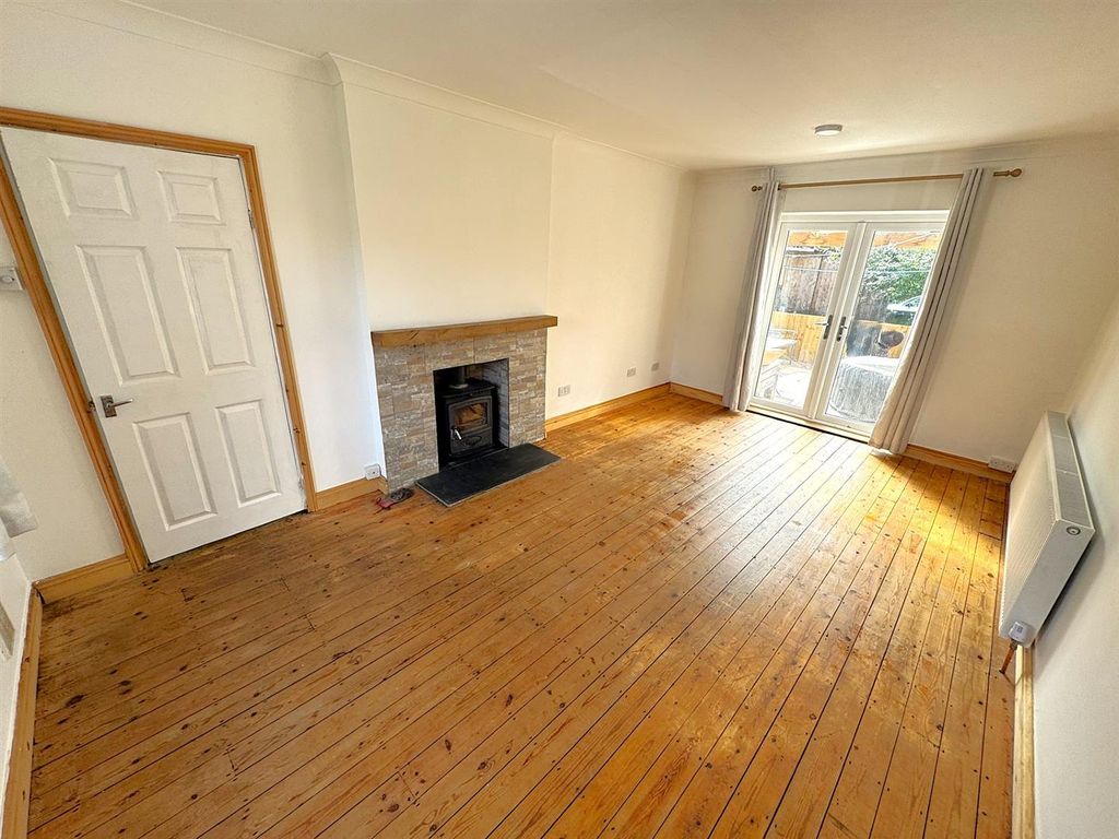 Property photo 2 of 31 Thumbnail_Img_8302.Jpg