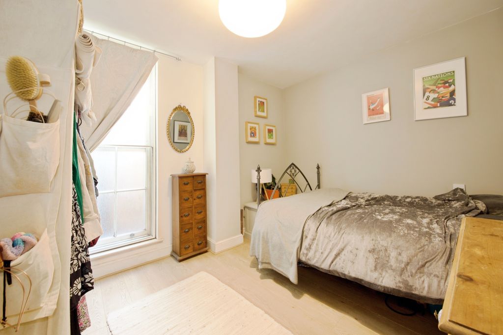 Property photo 3 of 11 Img_1441