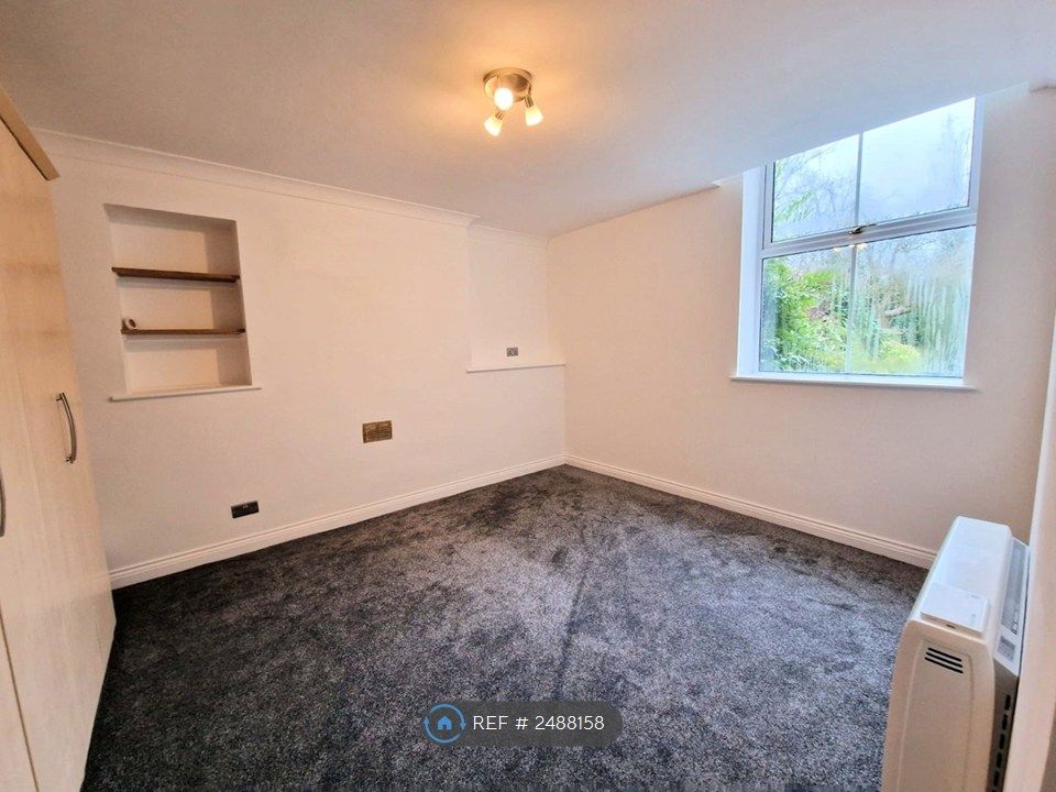 Property photo 3 of 23