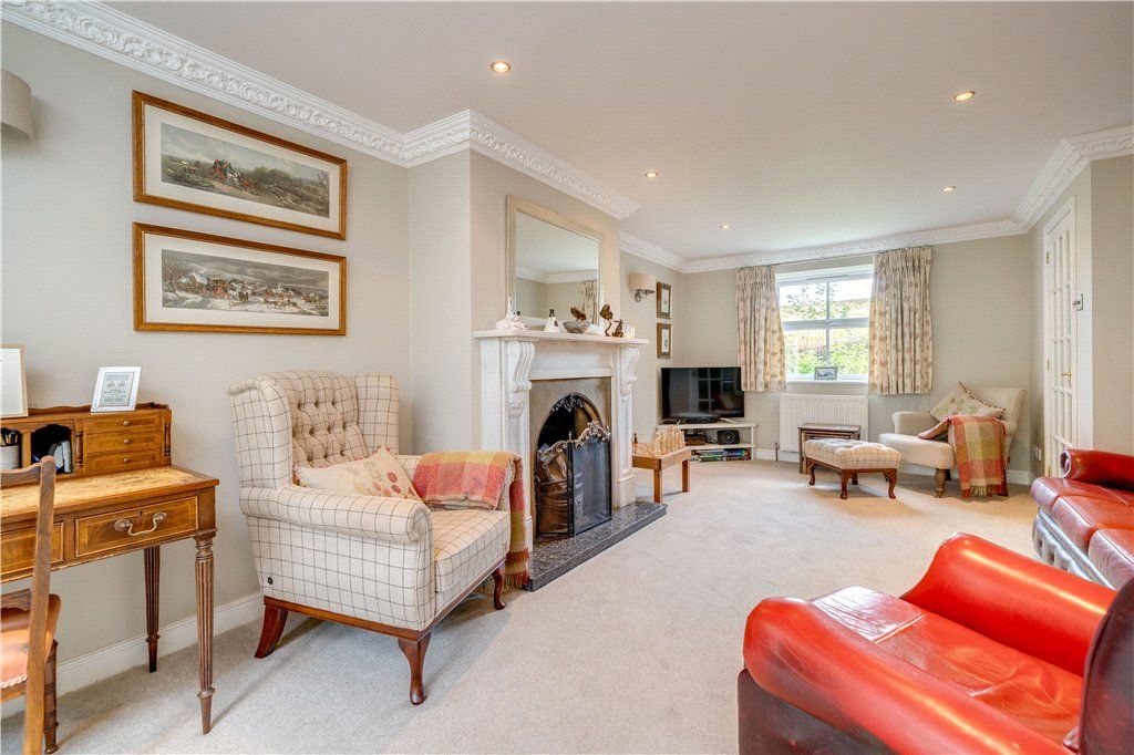 Property photo 2 of 21 Picture No. 29