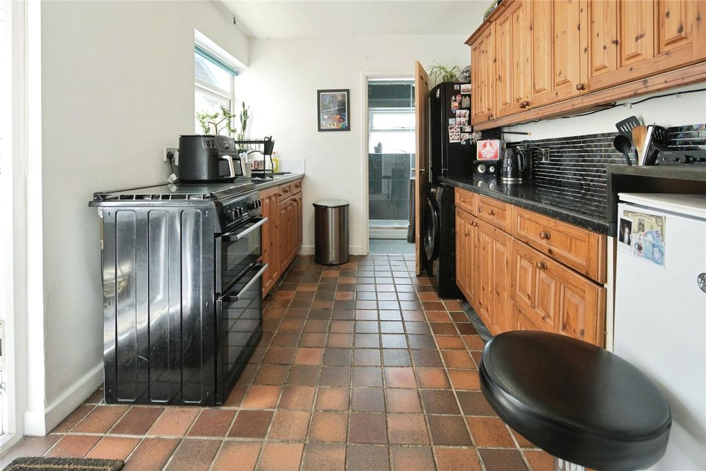 Property photo 3 of 20 Picture No. 66