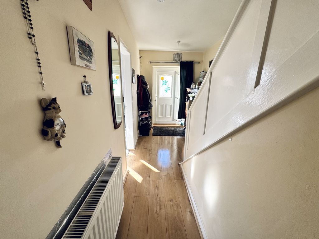 Property photo 3 of 18 Img_1004