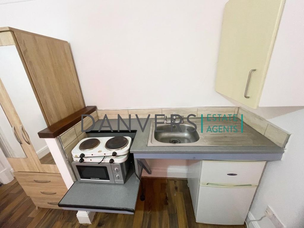 Property photo 2 of 3 Kitchen.Jpg