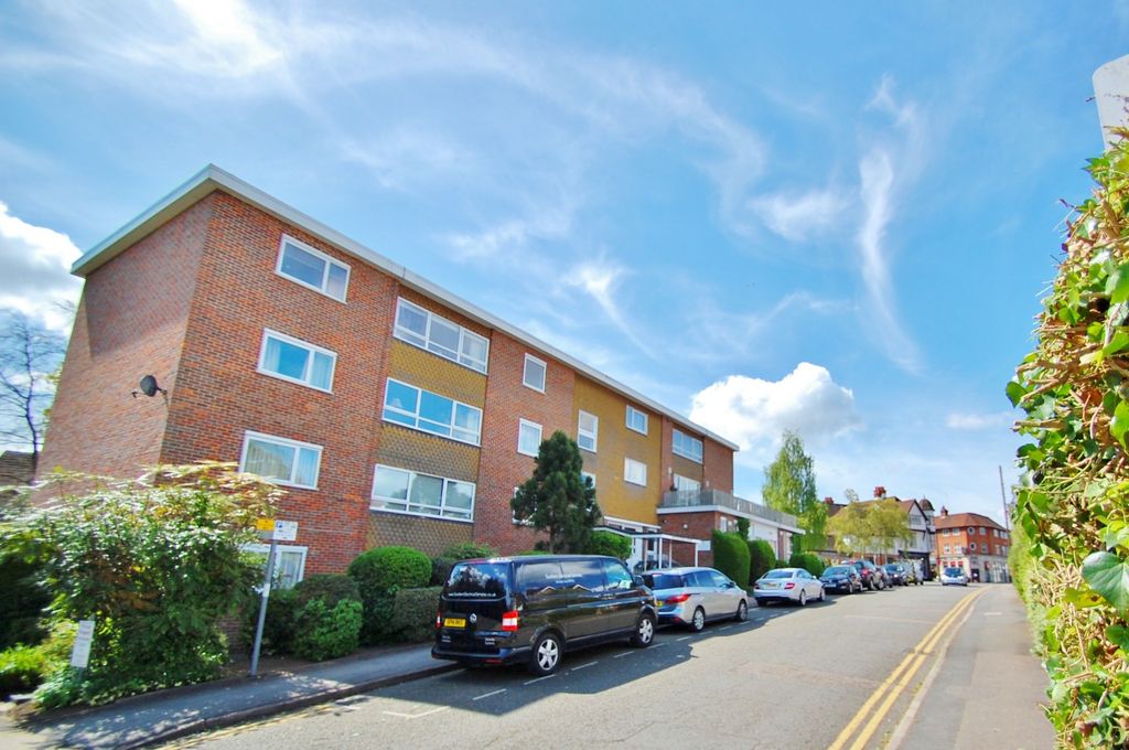 Property photo 2 of 11 Main (Main)