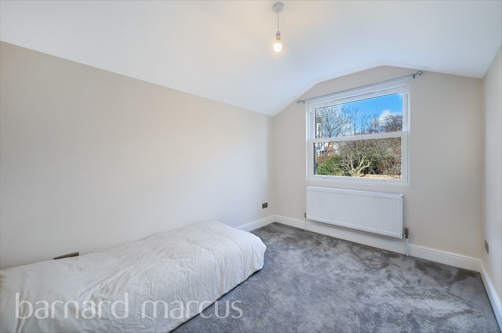 Property photo 3 of 8 Image