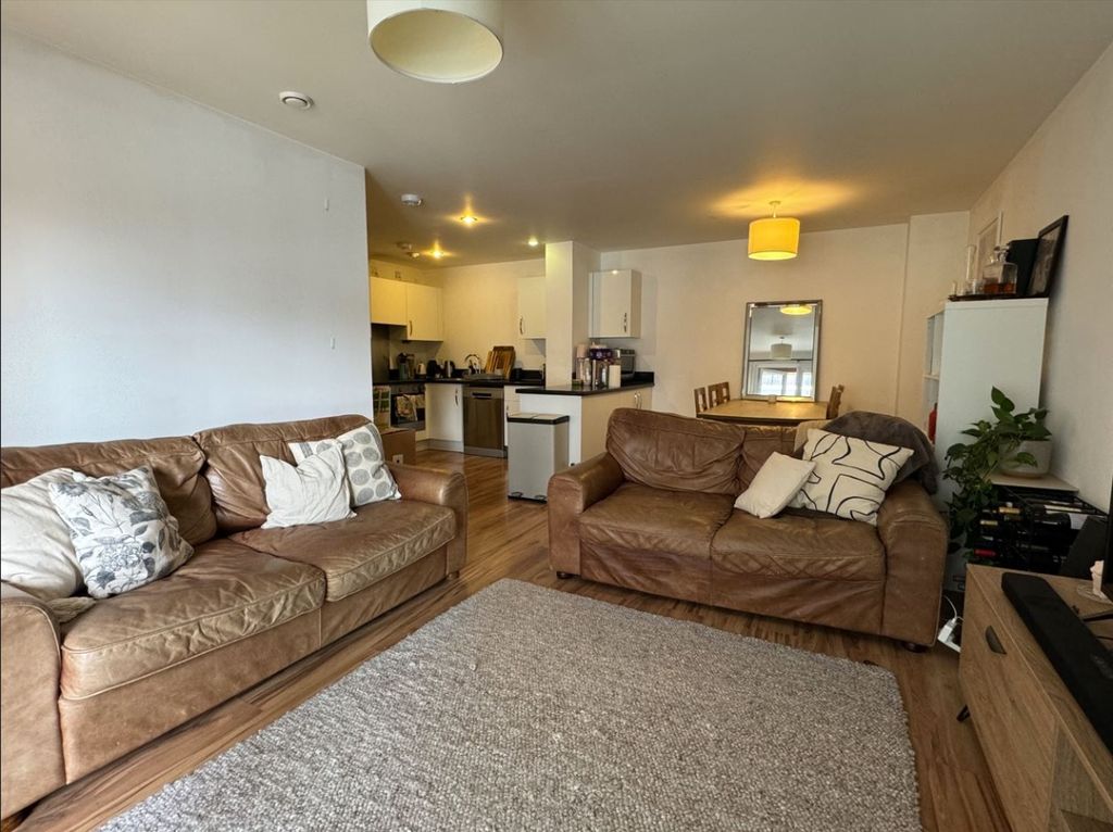 Property photo 1 of 11 2