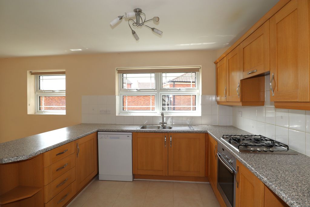 Property photo 2 of 13