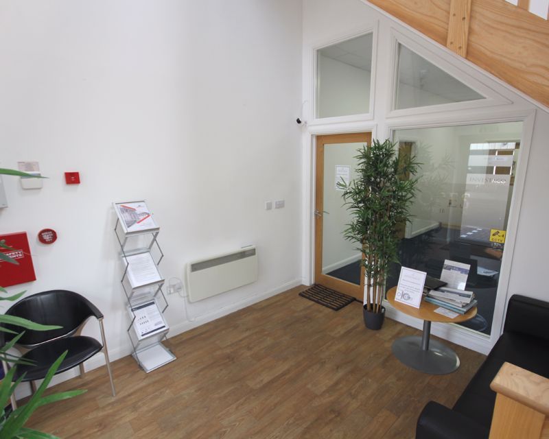 Property photo 2 of 12 Photo 13