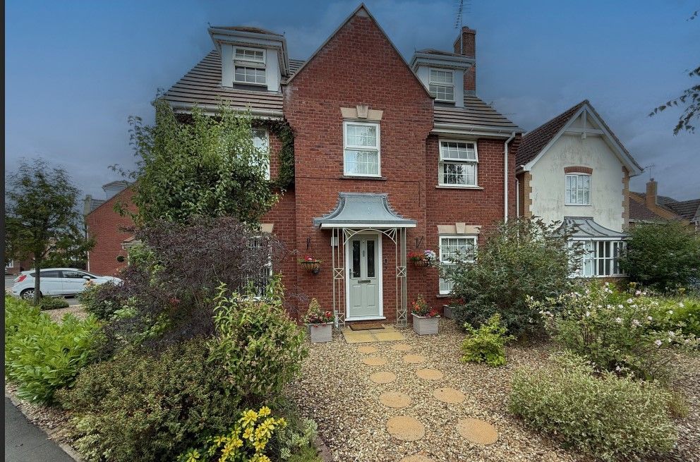 Property photo 1 of 20