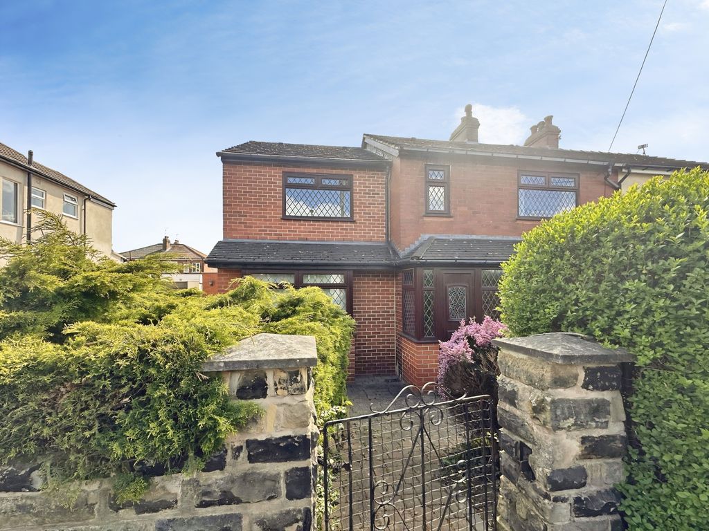 Property photo 1 of 18 Front View