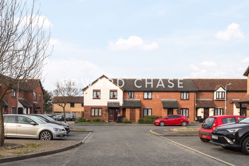 Property photo 1 of 12 Photo 5