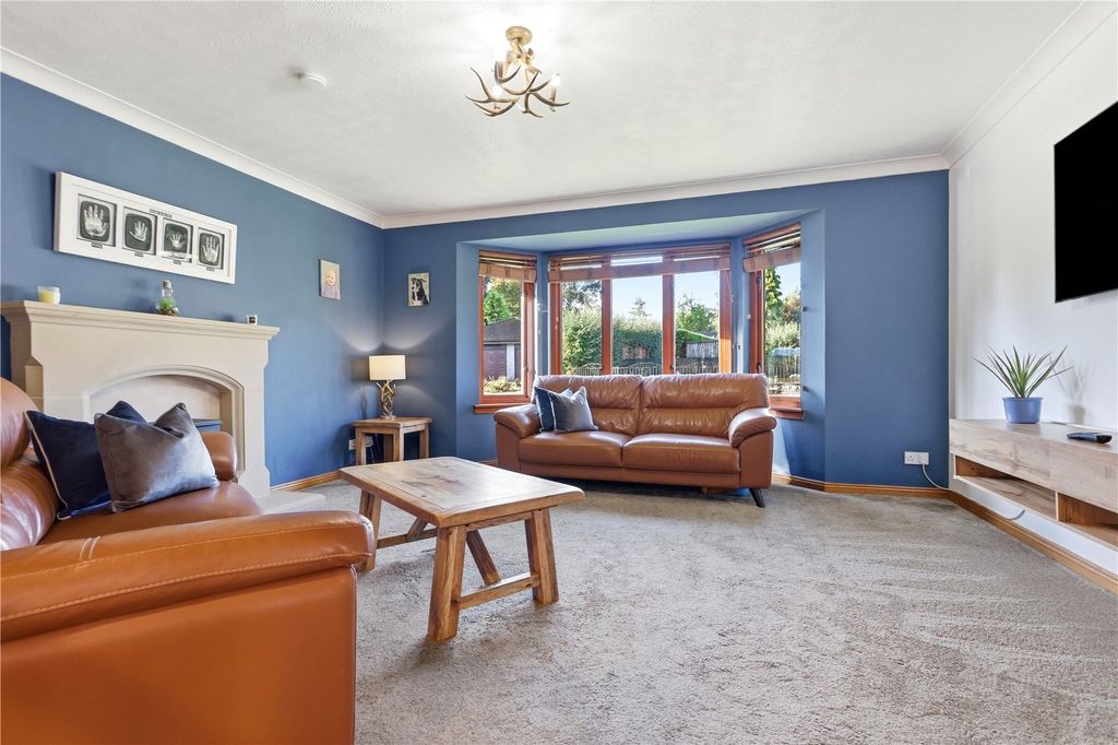 Property photo 2 of 34 Picture No. 10
