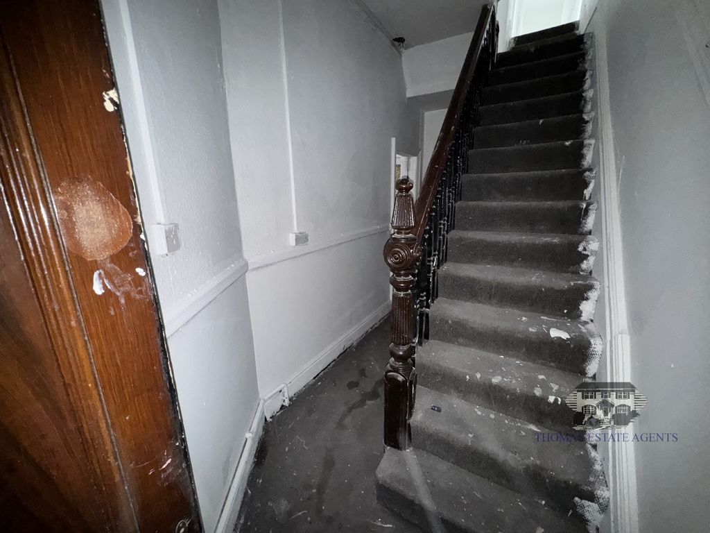 Additional image 4 of 5 bed property for saleYstrad Road, Pentre, Rhondda Cynon Taff CF41