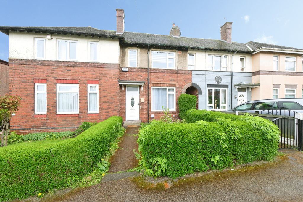 Property photo 1 of 12 Front View