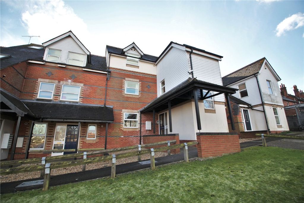 Property photo 1 of 7 Picture No. 08