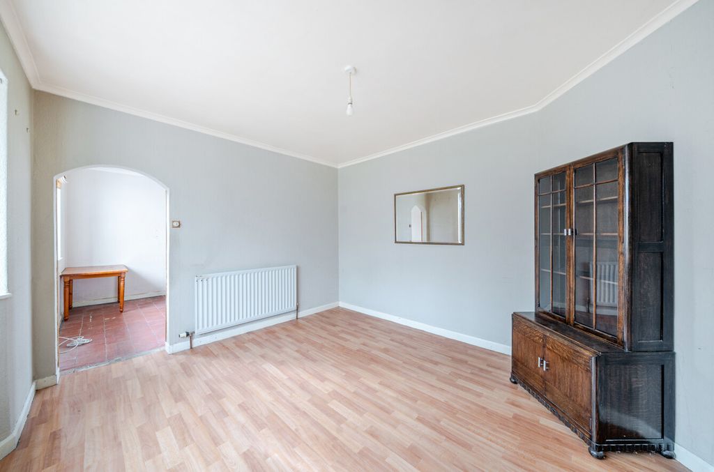 Property photo 3 of 24 1371349-9-68Ff8F4...