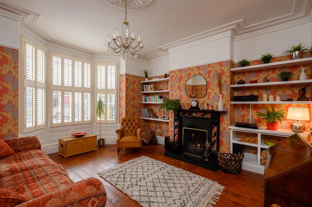 Property photo 3 of 30 Reception Room