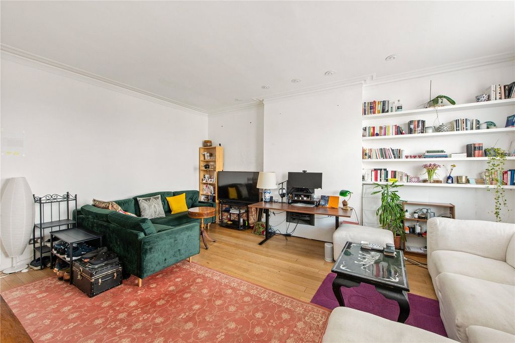 Property photo 3 of 10 Picture No. 09