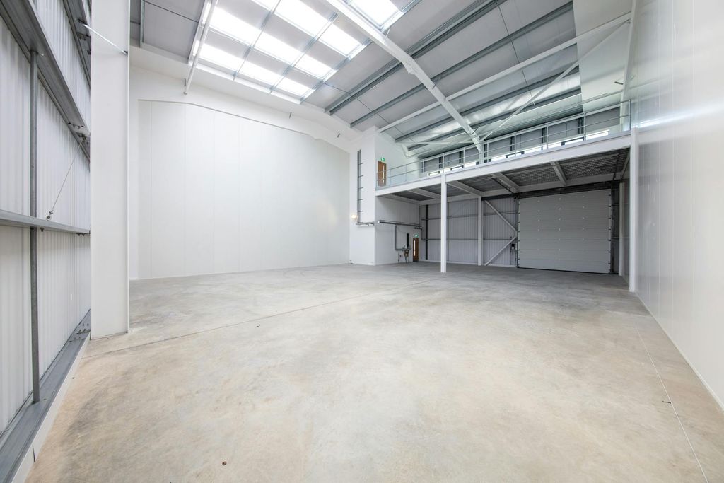 Property photo 2 of 7 7.Jpg