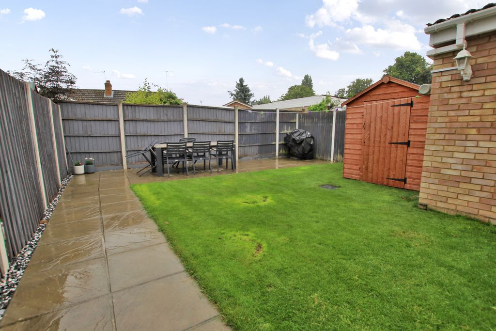 Property photo 2 of 18