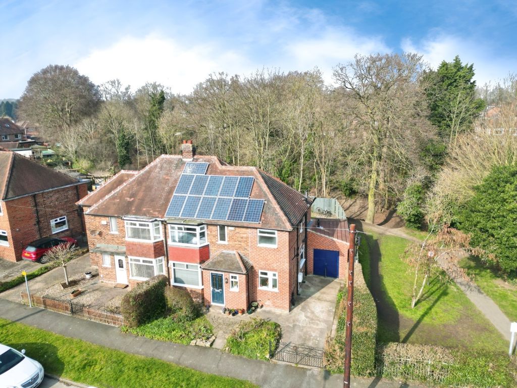 Property photo 2 of 33 4000375