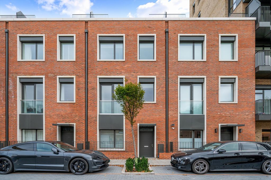 Property photo 1 of 13 Image