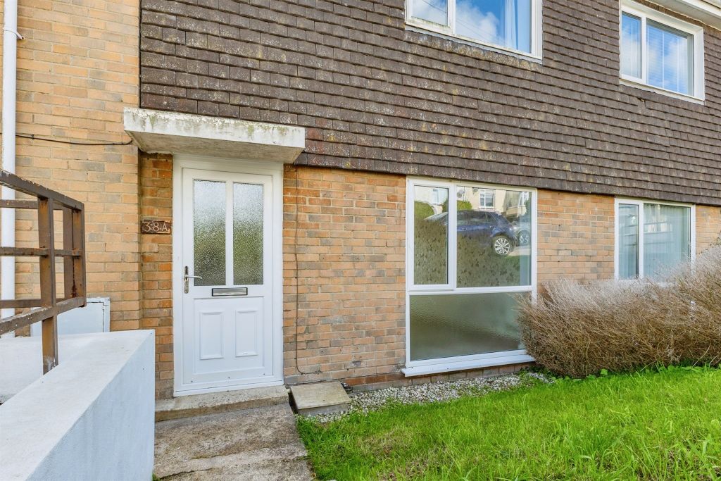 Property photo 1 of 28