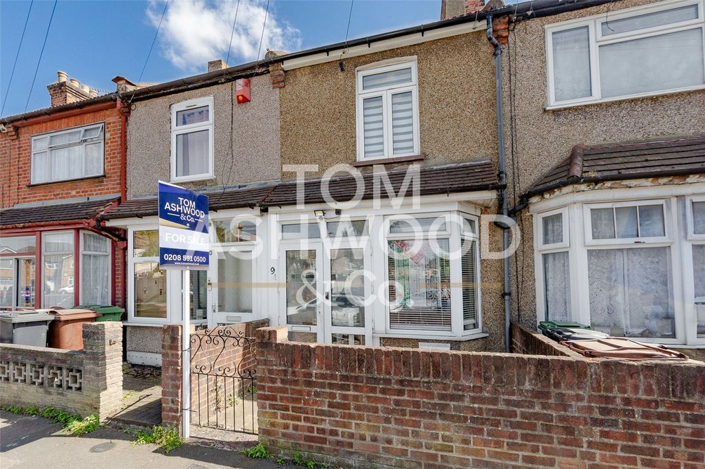 Property photo 1 of 16 Picture No. 04