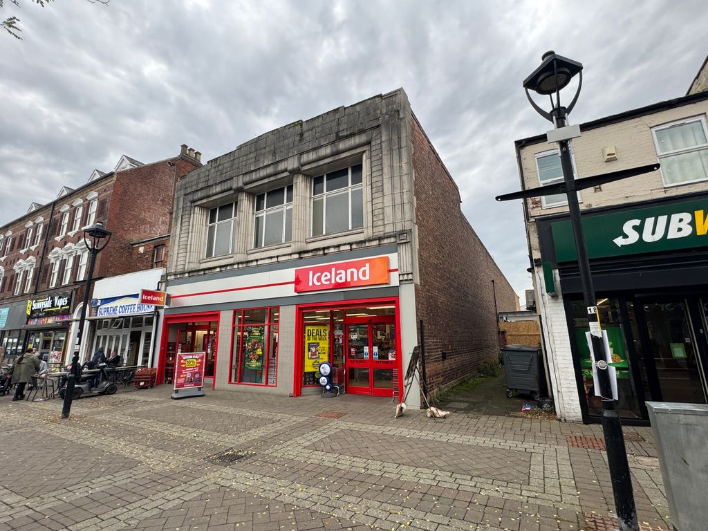 Property photo 2 of 21