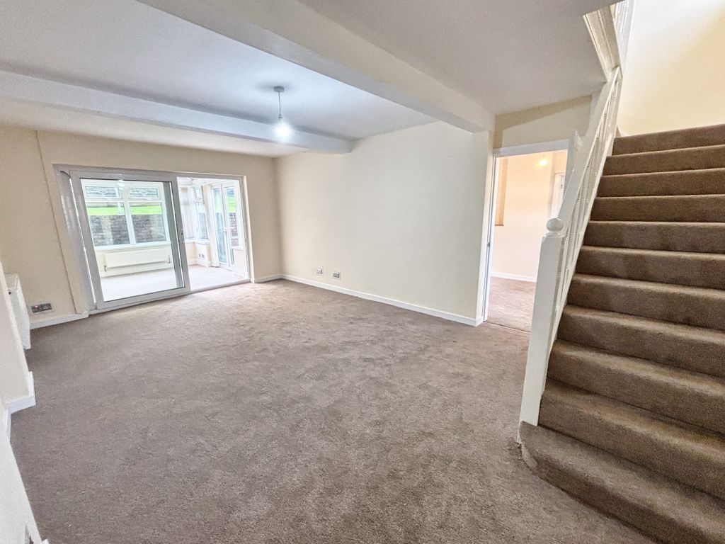 Property photo 3 of 22 Photo 12