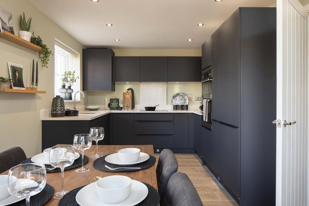 Property photo 2 of 12 Family-Friendly Kitchen Diner