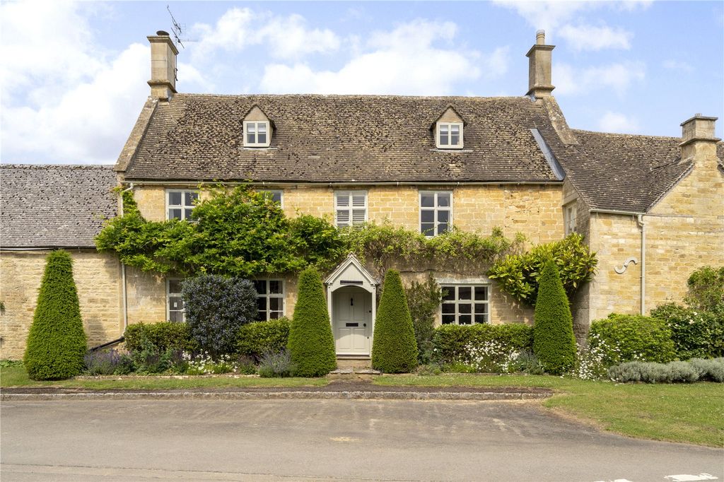 Property photo 2 of 76 Picture No. 33