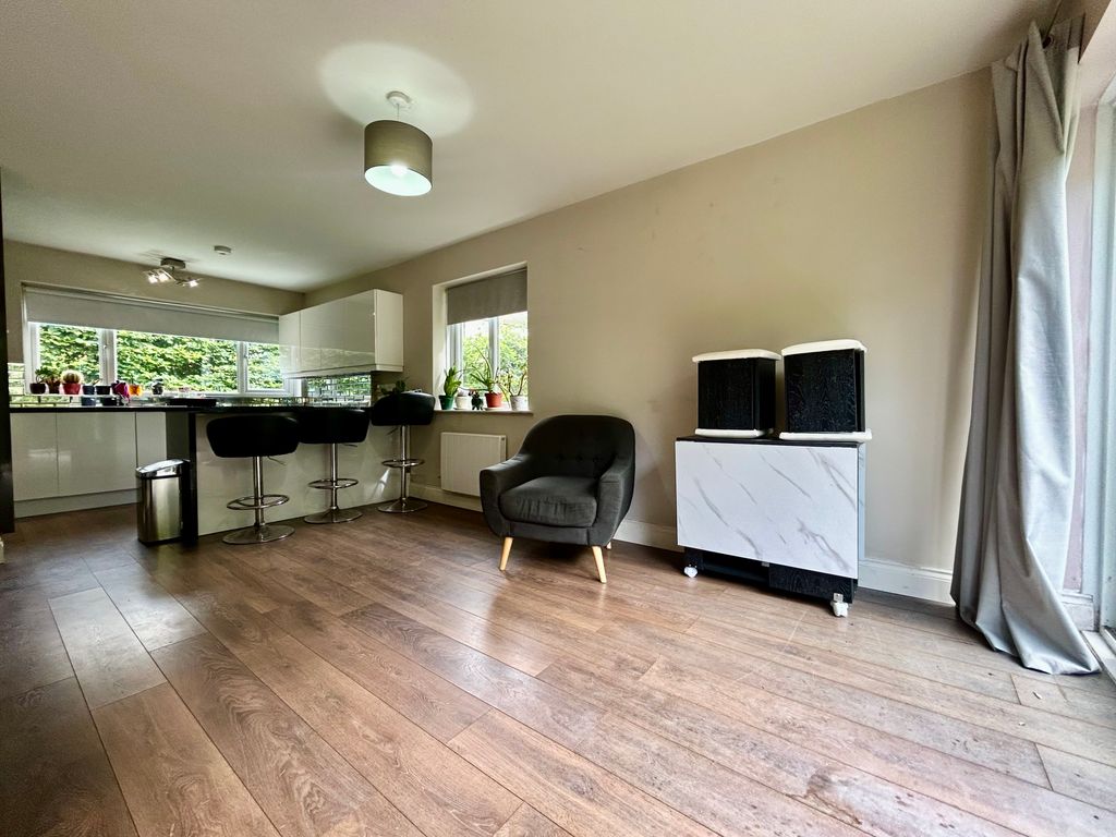 Property photo 3 of 15 Open Plan Living