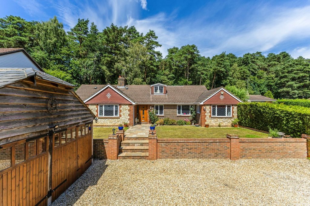 Property photo 1 of 17 Front Elevation
