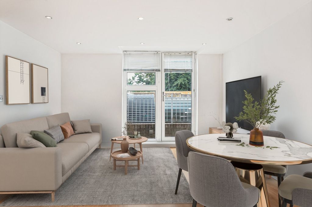 Property photo 3 of 18 Reception/Kitchen Vs