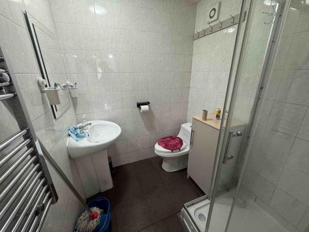 Property photo 3 of 3 Gallery