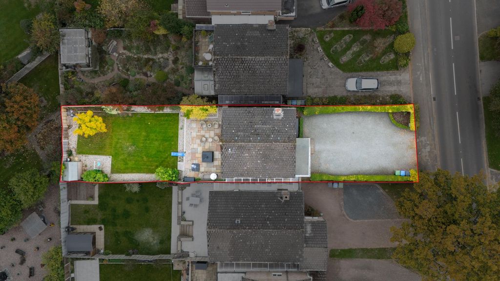 Property photo 3 of 21