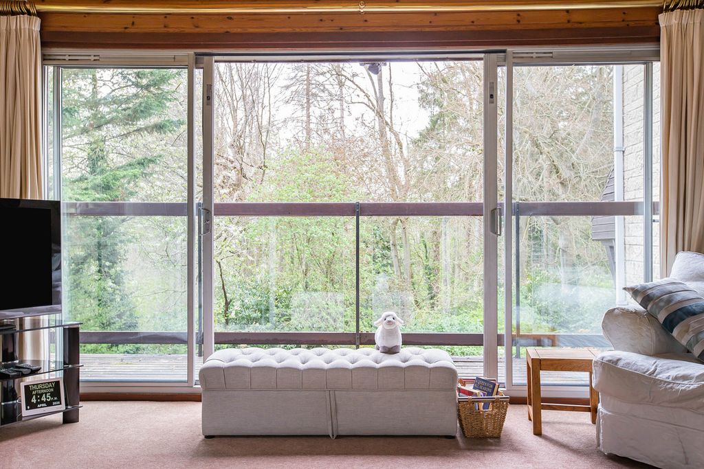 Additional image 5 of 4 bed detached house for saleCumnor Hill, Oxford OX2