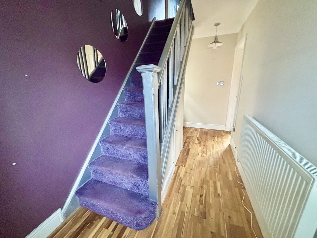 Property photo 2 of 22 Hall