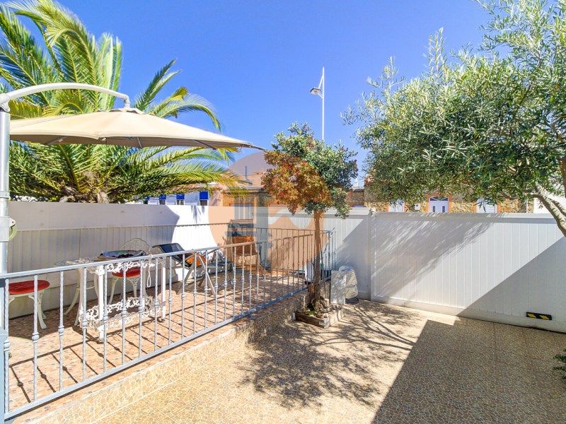 Property photo 1 of 23