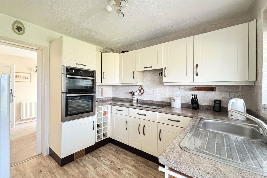 Property photo 3 of 24 Picture No. 09