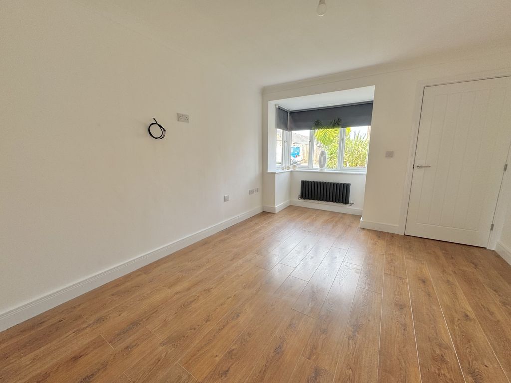 Property photo 2 of 19 Img_0435