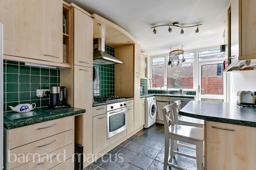 Property photo 2 of 12
