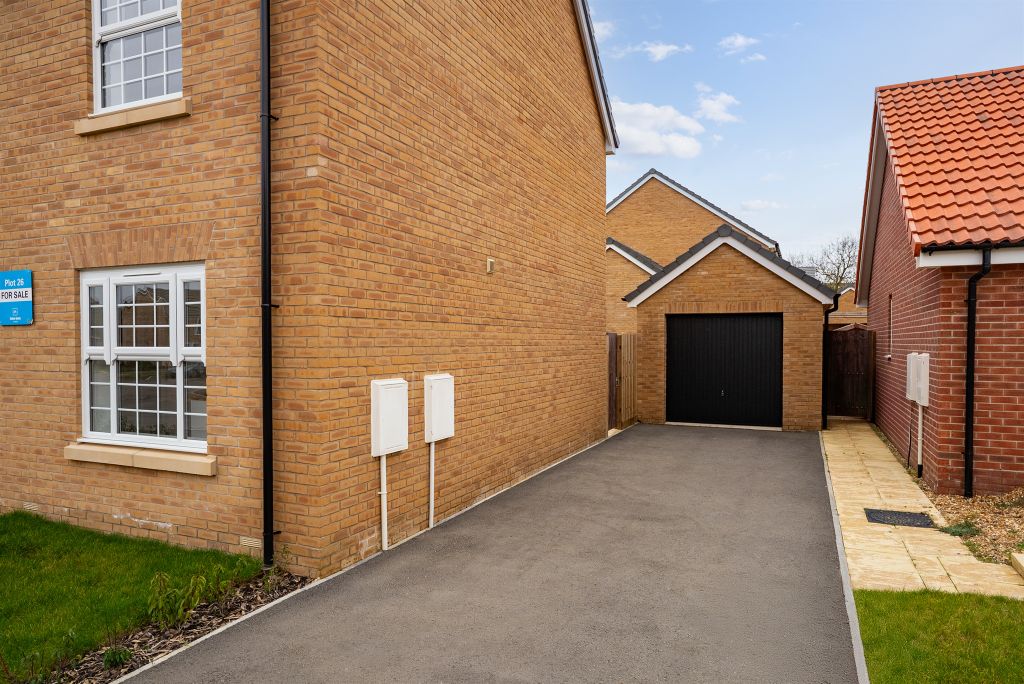 Property photo 3 of 11