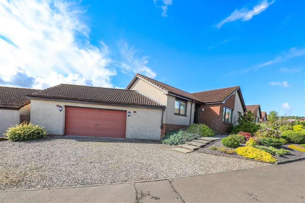 Property photo 3 of 35 Zk