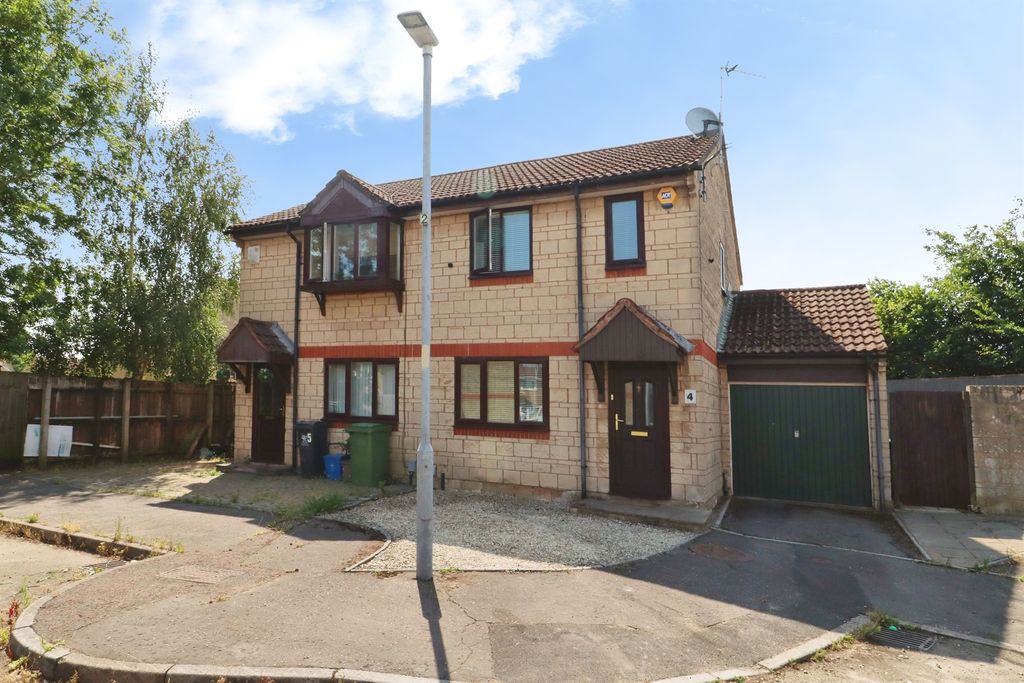 Property photo 1 of 19
