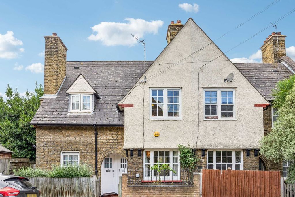 Property photo 1 of 7